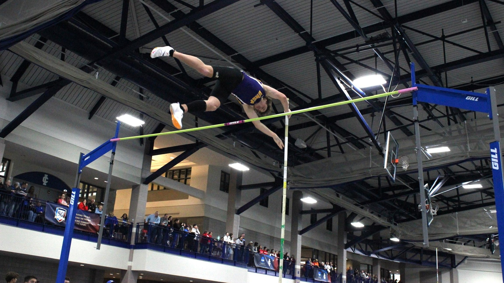 Bushue and Renteria Break Records at Jim Green Invite